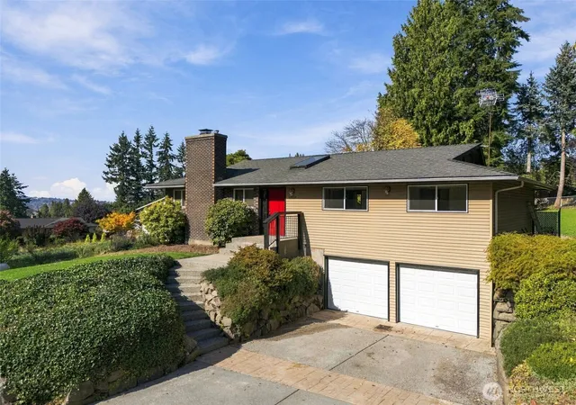 Photo 3 of Single family home for sale at 6629 63rd Street Se, Snohomish, WA 98290 | MLS# NWM2589787 | Listing updated on 2026-10-02