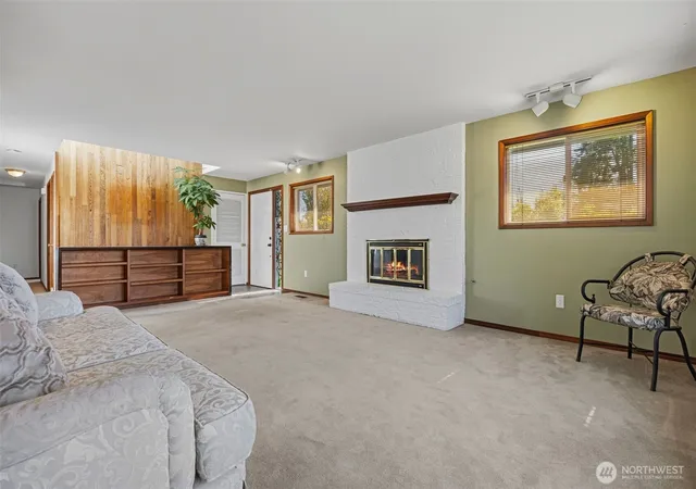 Photo 4 of Single family home for sale at 6629 63rd Street SE, Snohomish, WA 98290 | MLS# NWM2589787 | Listing updated on 2026-10-02