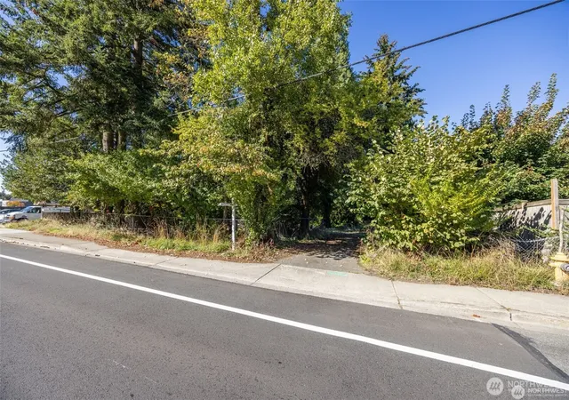 Photo 1 of Land for sale at 12900 Beverly Park Rd, Mukilteo, WA 98275 | MLS# NWM2589792 | Listing updated on 2026-10-02