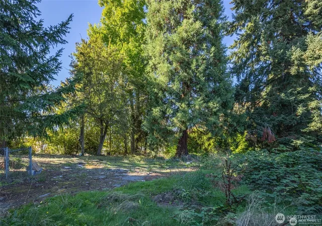Photo 4 of Land for sale at 12900 Beverly Park Rd, Mukilteo, WA 98275 | MLS# NWM2589792 | Listing updated on 2026-10-02