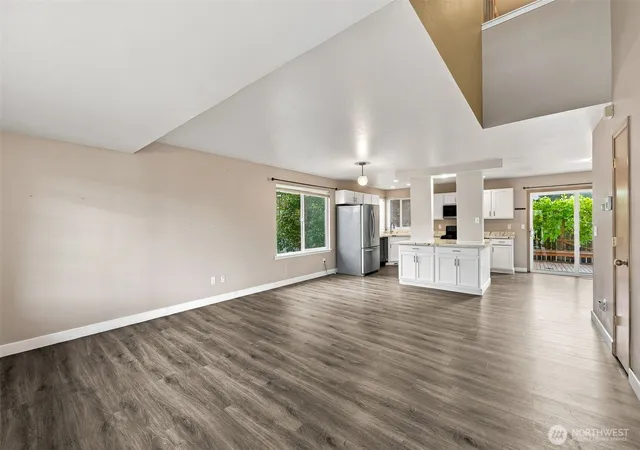 Photo 3 of Single family home for sale at 18714 82nd Avenue Ct E, Puyallup, WA 98375 | MLS# NWM2589797 | Listing updated on 2026-10-01
