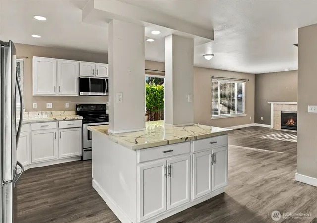 Photo 3 of Single family home for sale at 18714 82nd Avenue Ct E, Puyallup, WA 98375 | MLS# NWM2589797 | Listing updated on 2026-10-01