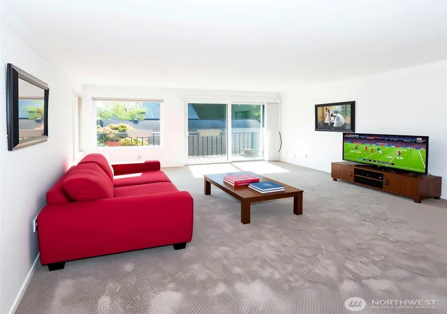 Photo 3 of Condo for sale at 10110 Greenwood Ave N #306, Seattle, WA 98133 | MLS# NWM2589805 | Listing updated on 2026-10-01