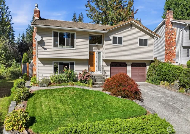 Photo 1 of Single family home for sale at 15914 Se 176th Place, Renton, WA 98058 | MLS# NWM2589812 | Listing updated on 2026-10-02