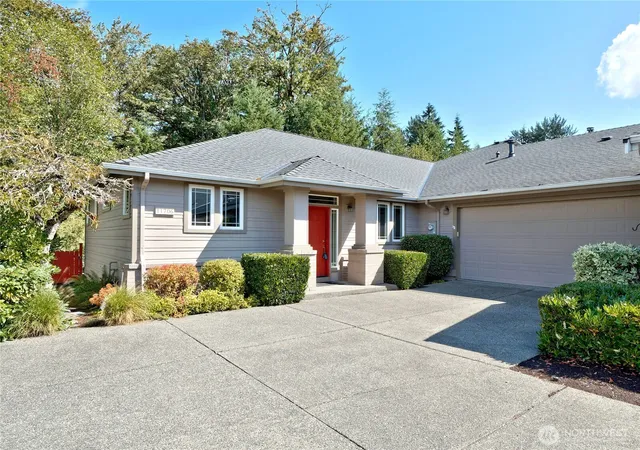Single family home for sale at 11706 239th Avenue NE, Redmond, WA 98053 | MLS# NWM2589821