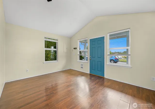 Photo 3 of Single family home for sale at 1906 N 30th Street, Mount Vernon, WA 98273 | MLS# NWM2589822 | Listing updated on 2026-10-01