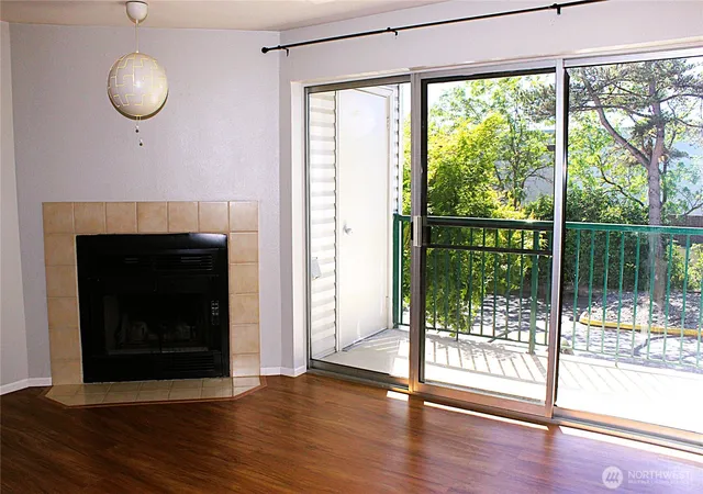 Photo 4 of Condo for sale at 1522 NE 175th Street #200, Shoreline, WA 98155 | MLS# NWM2589831 | Listing updated on 2026-10-01