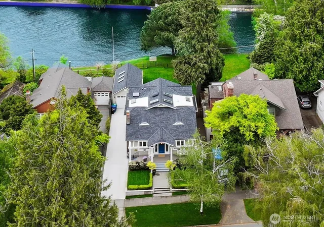 Photo 1 of Single family home for sale at 1852 E Shelby St, Seattle, WA 98112 | MLS# NWM2589833 | Listing updated on 2026-10-06