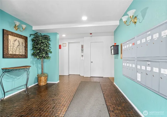 Photo 3 of Condo for sale at 9255 Greenwood Ave N #34, Seattle, WA 98103 | MLS# NWM2589843 | Listing updated on 2026-10-01