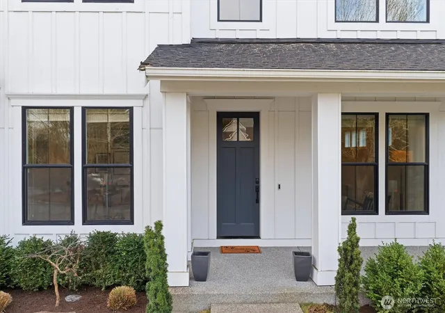 Photo 3 of Single family home for sale at 12143 Ne 170th Place, Bothell, WA 98011 | MLS# NWM2589844 | Listing updated on 2026-10-02