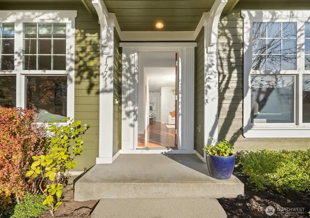 Photo 1 of Single family home for sale at 1771 14th Lane NE, Issaquah, WA 98029 | MLS# NWM2589845 | Listing updated on 2026-10-12