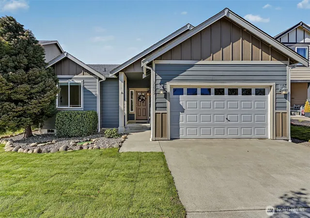 Photo 1 of Single family home for sale at 10005 Cochrane Ave Se, Yelm, WA 98597 | MLS# NWM2589849 | Listing updated on 2026-10-03