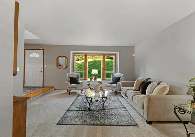 Photo 4 of Single family home for sale at 19104 Waverly Dr, Snohomish, WA 98296 | MLS# NWM2589850 | Listing updated on 2026-10-26