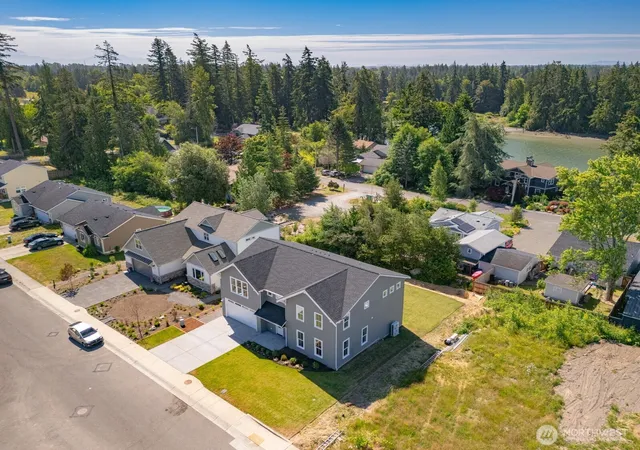 Photo 2 of Single family home for sale at 1351 Leighton St, Blaine, WA 98230 | MLS# NWM2589854 | Listing updated on 2026-10-01