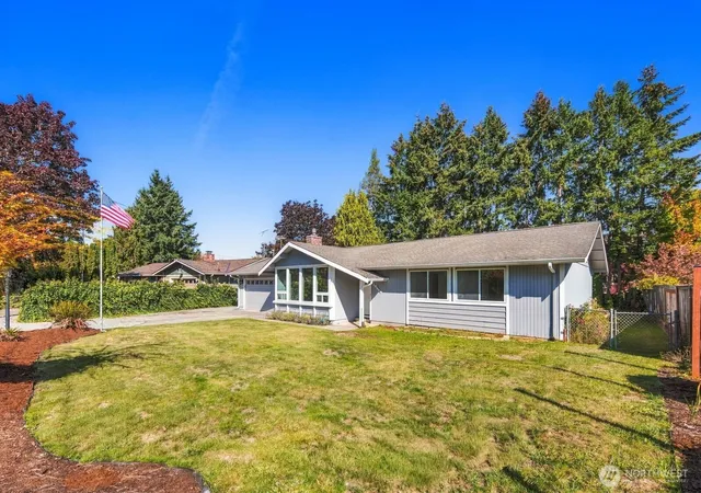 Photo 2 of Single family home for sale at 13509 96th Avenue E, Puyallup, WA 98373 | MLS# NWM2589863 | Listing updated on 2026-10-01