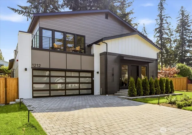 Photo 3 of Single family home for sale at 1212 143rd Avenue SE, Bellevue, WA 98007 | MLS# NWM2589869 | Listing updated on 2026-10-02