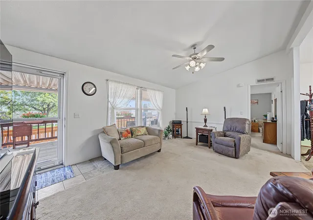 Photo 3 of Manufactured home for sale at 2285 Basin St SW #207, Ephrata, WA 98823 | MLS# NWM2589870 | Listing updated on 2026-10-01