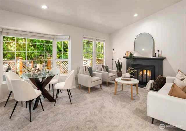 Photo 4 of Townhouse for sale at 8513 139th Avenue NE, Redmond, WA 98052 | MLS# NWM2589873 | Listing updated on 2026-10-02