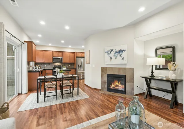 Photo 3 of Single family home for sale at 4127 228th Place Se, Bothell, WA 98021 | MLS# NWM2589886 | Listing updated on 2026-10-02
