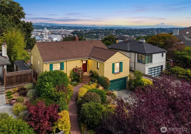Photo 2 of Single family home for sale at 3006 36th Avenue Sw, Seattle, WA 98126 | MLS# NWM2589891 | Listing updated on 2026-10-01