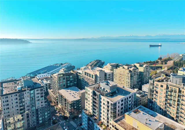 Photo 2 of Condo for sale at 76 Cedar St #405, Seattle, WA 98121 | MLS# NWM2589898 | Listing updated on 2026-10-01