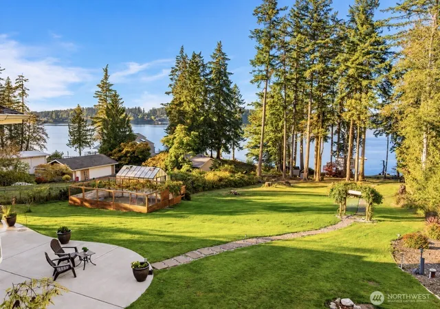 Photo 3 of Single family home for sale at 5214 78th Avenue NW, Olympia, WA 98502 | MLS# NWM2589906 | Listing updated on 2026-10-10
