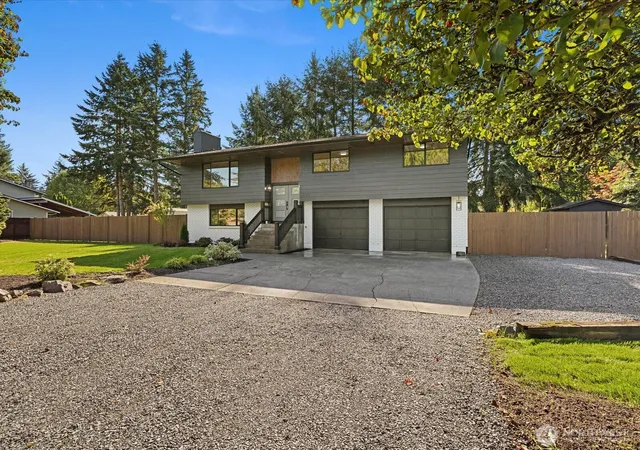 Photo 1 of Single family home for sale at 4728 124th Place Ne, Marysville, WA 98271 | MLS# NWM2589914 | Listing updated on 2026-10-02