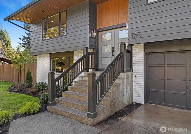 Photo 3 of Single family home for sale at 4728 124th Place Ne, Marysville, WA 98271 | MLS# NWM2589914 | Listing updated on 2026-10-02