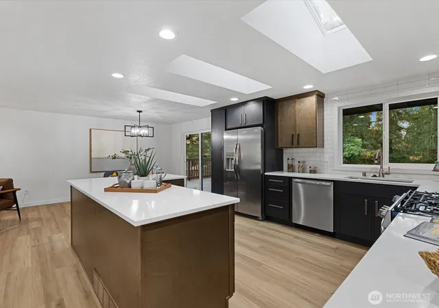 Photo 4 of Single family home for sale at 4728 124th Place NE, Marysville, WA 98271 | MLS# NWM2589914 | Listing updated on 2026-10-02