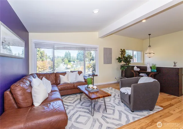 Photo 3 of Single family home for sale at 3905 NE 6th Street, Renton, WA 98056 | MLS# NWM2589933 | Listing updated on 2026-10-02