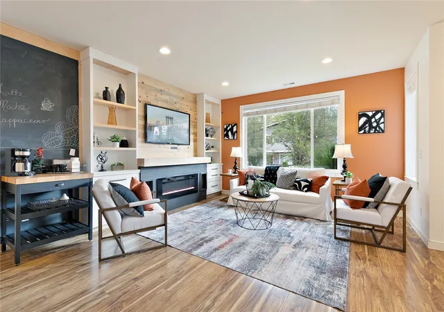 Photo 3 of Sale Pending at 29331 121st Avenue SE, Auburn, WA 98092 | MLS# NWM2589938 | Listing updated on 2026-10-18