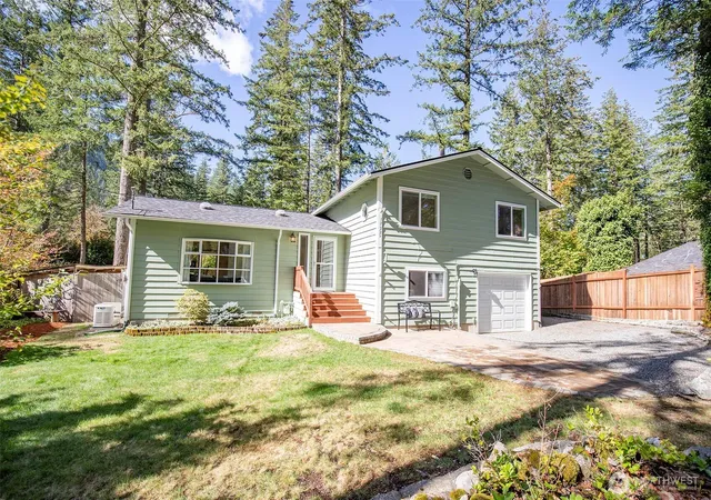 Single family home for sale at 17327 428th Avenue SE, North Bend, WA 98045 | MLS# NWM2589947
