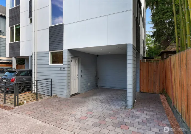 Photo 3 of Townhouse for sale at 6325 34th Avenue Sw #C, Seattle, WA 98126 | MLS# NWM2589952 | Listing updated on 2026-10-11