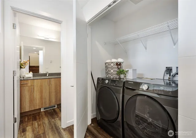 Photo 4 of Townhouse for sale at 6325 34th Avenue SW #C, Seattle, WA 98126 | MLS# NWM2589952 | Listing updated on 2026-10-11
