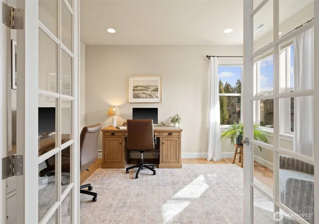 Photo 3 of Single family home for sale at 10592 Treasure Dr, Silverdale, WA 98383 | MLS# NWM2589961 | Listing updated on 2026-10-09