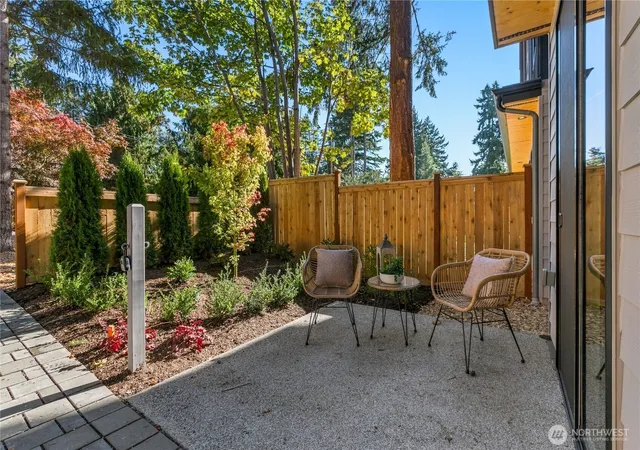 Photo 2 of Single family home for sale at 11309 Goodwin Way NE, Seattle, WA 98125 | MLS# NWM2589968 | Listing updated on 2026-10-09