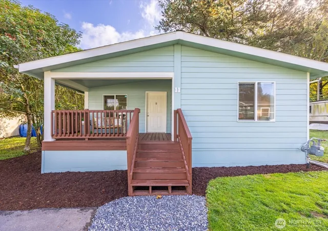 Photo 2 of Manufactured home for sale at 2411 Grandview #11, Ferndale, WA 98248 | MLS# NWM2589974 | Listing updated on 2026-10-02