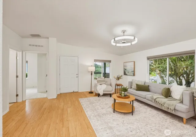 Photo 4 of Manufactured home for sale at 2411 Grandview #11, Ferndale, WA 98248 | MLS# NWM2589974 | Listing updated on 2026-10-02