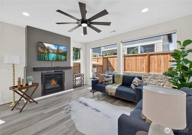 Photo 4 of Single family home for sale at 33011 SE Cottonwood St, Black Diamond, WA 98010 | MLS# NWM2589977 | Listing updated on 2026-10-02
