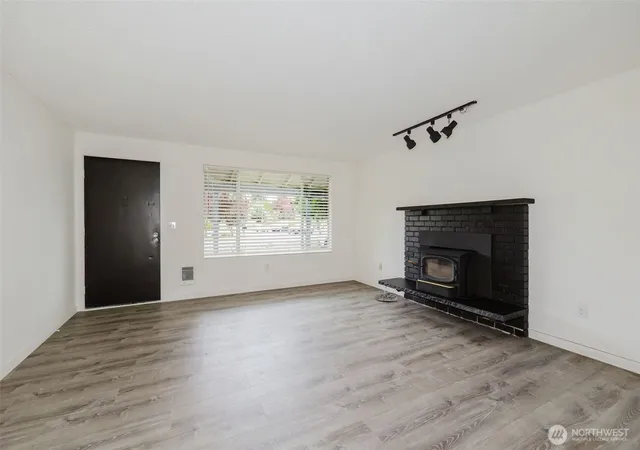 Photo 4 of Single family home for sale at 2464 Mitchell Rd SE, Port Orchard, WA 98366 | MLS# NWM2589987 | Listing updated on 2026-10-07