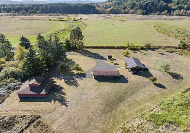 Photo 1 of Single family home for sale at 61 Sickman Frd Rd, Oakville, WA 98568 | MLS# NWM2589991 | Listing updated on 2026-10-01