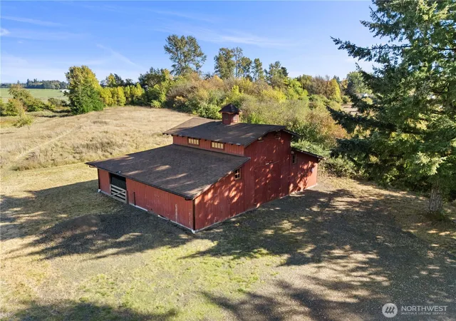 Photo 3 of Single family home for sale at 61 Sickman Frd Rd, Oakville, WA 98568 | MLS# NWM2589991 | Listing updated on 2026-10-01