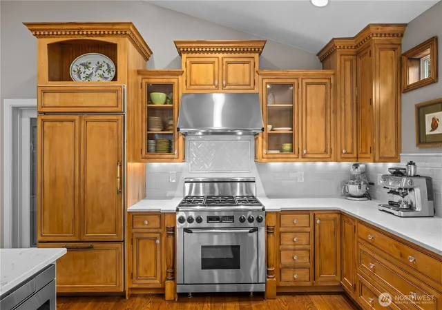 Photo 4 of Single family home for sale at 25314 SE 28th Street, Sammamish, WA 98075 | MLS# NWM2589996 | Listing updated on 2026-10-21