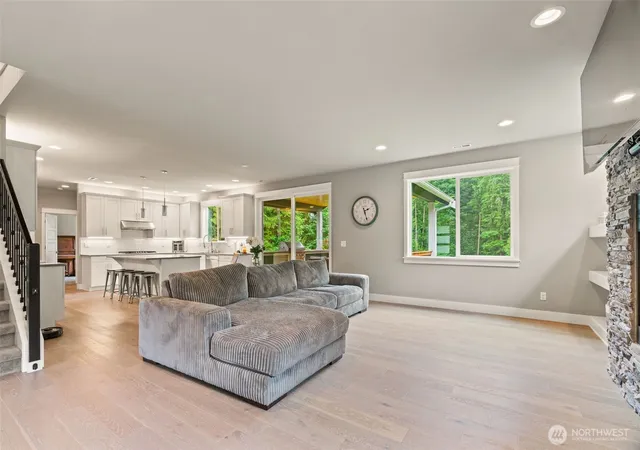 Photo 4 of Single family home for sale at 10103 52nd Street SE, Snohomish, WA 98290 | MLS# NWM2589998 | Listing updated on 2026-10-02