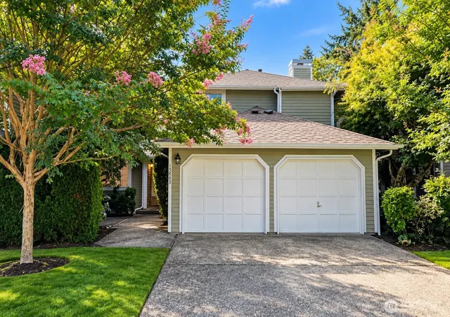 Photo 1 of Townhouse for sale at 15883 Northup Way #59, Bellevue, WA 98008 | MLS# NWM2589999 | Listing updated on 2026-10-02