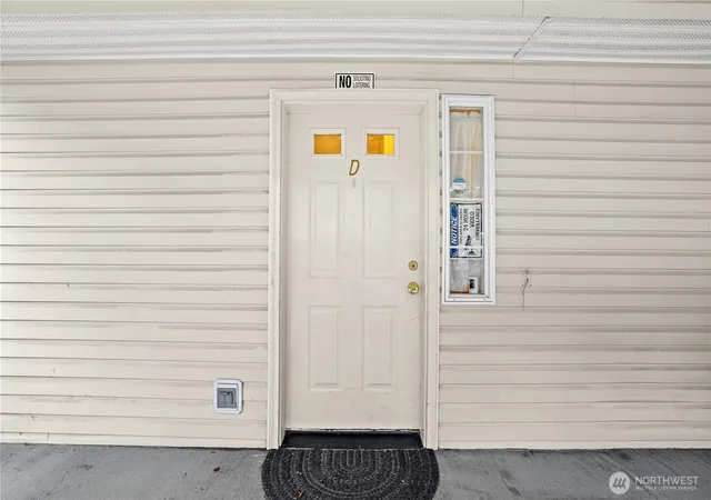 Photo 1 of Townhouse for sale at 8526 Nesbit Ave N #D, Seattle, WA 98103 | MLS# NWM2590000 | Listing updated on 2026-10-02