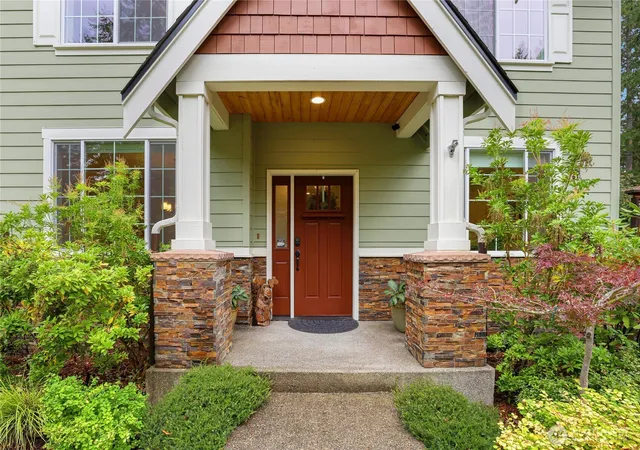 Photo 3 of Single family home for sale at 6122 Troon Ave Sw, Port Orchard, WA 98367 | MLS# NWM2590011 | Listing updated on 2026-10-16