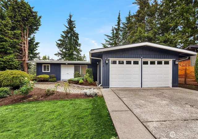 Photo 1 of Single family home for sale at 113 152nd Place Se, Bellevue, WA 98007 | MLS# NWM2590049 | Listing updated on 2026-10-02