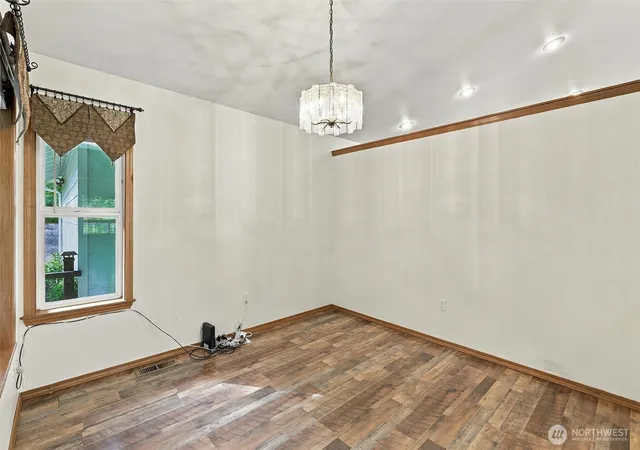 Photo 3 of Single family home for sale at 2012 Lorraine Dr SE, Olympia, WA 98501 | MLS# NWM2590053 | Listing updated on 2026-10-02