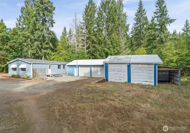 Photo 2 of Manufactured home for sale at 211 Ne Yew Tree Ln, Tahuya, WA 98588 | MLS# NWM2590064 | Listing updated on 2026-10-02